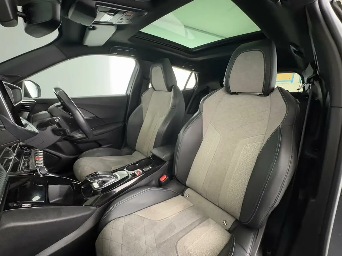 2021-peugeot-2008-suv-e-gt-big-11