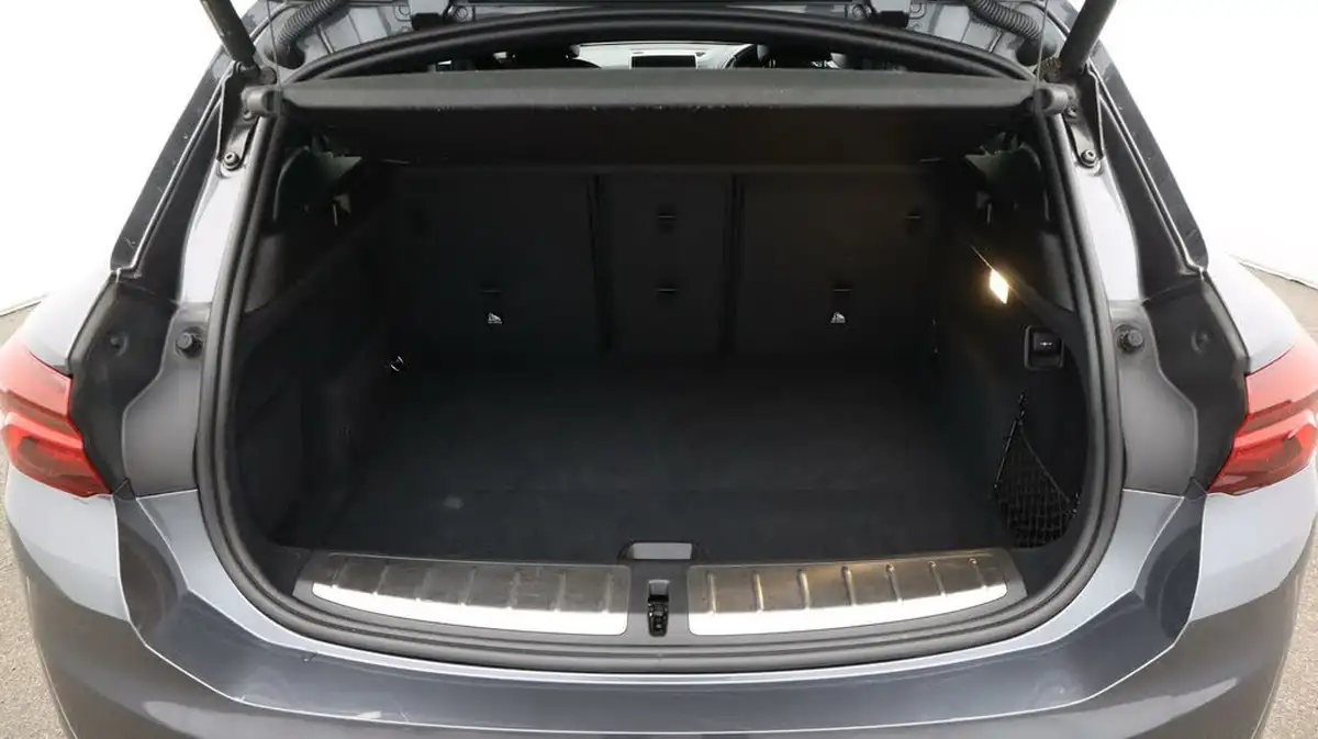 2021-bmw-x2-20-sdrive20i-m-sport-big-17