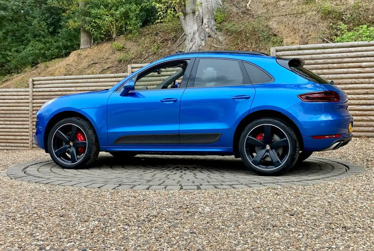 2016-porsche-macan-36-turbo-400ps-awd-big-7