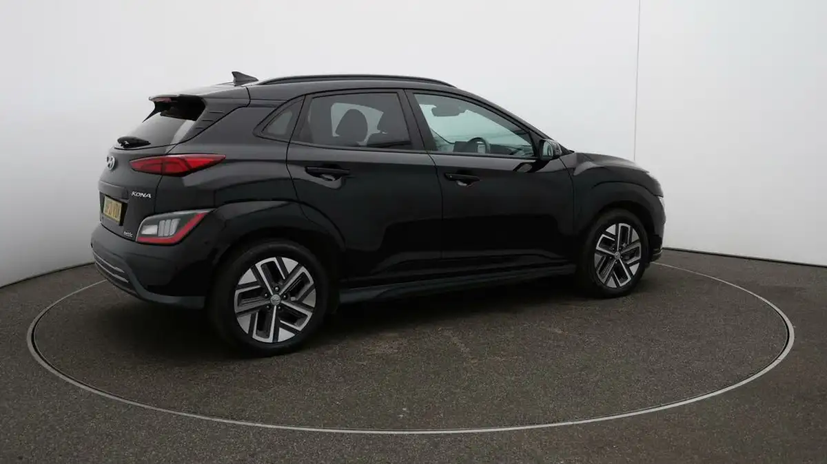 2021-hyundai-kona-e-premium-204ps-64kwh-7kw-obc-big-47