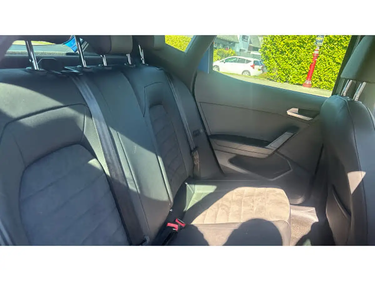 2022-seat-arona-10-tsi-fr-edition-big-15