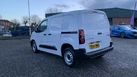2024-citroen-berlingo-15-bluehdi-m-enterprise-100pseu6e-small-4