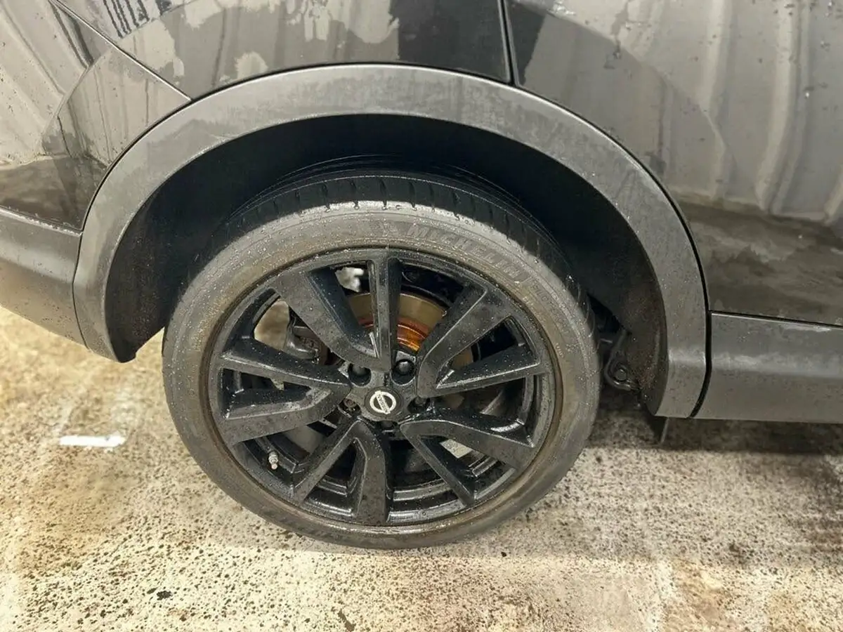 2015-nissan-qashqai-12-tekna-xtronic-cvt-big-11