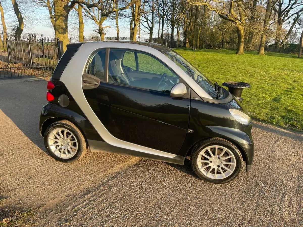 2009-smart-fortwo-10-passion-71bhp-coupe-big-6