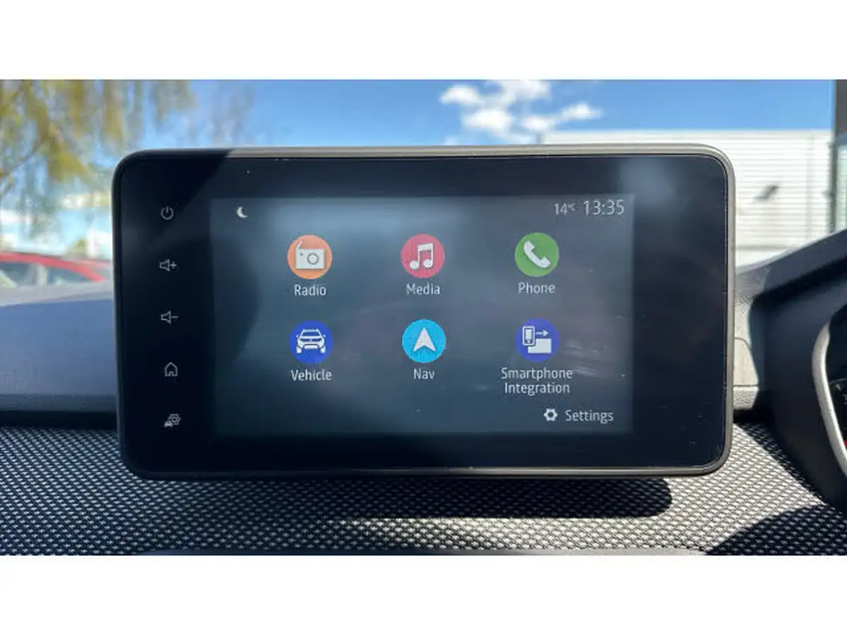 2022-dacia-sandero-stepway-10-tce-comfort-90bhp-big-11