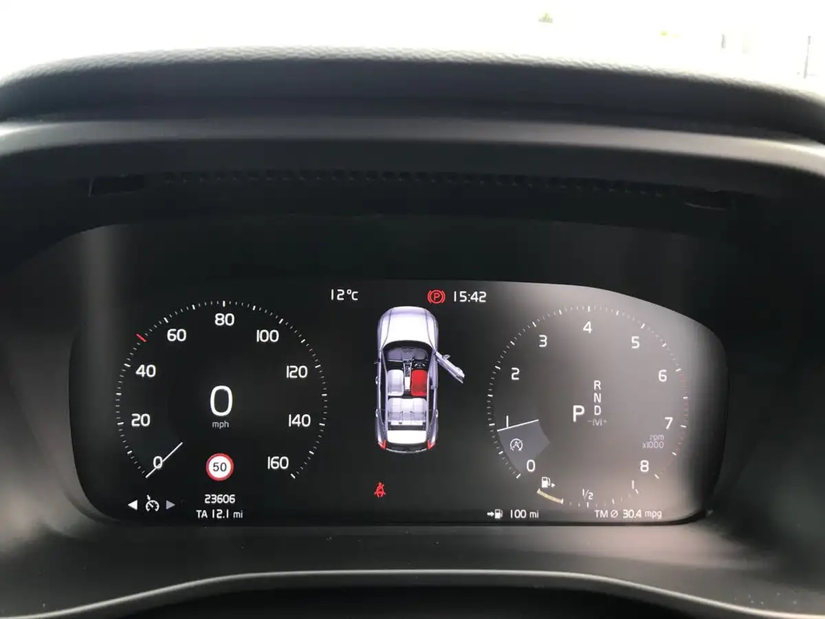 2020-volvo-xc40-20-t4-inscription-pro-big-24