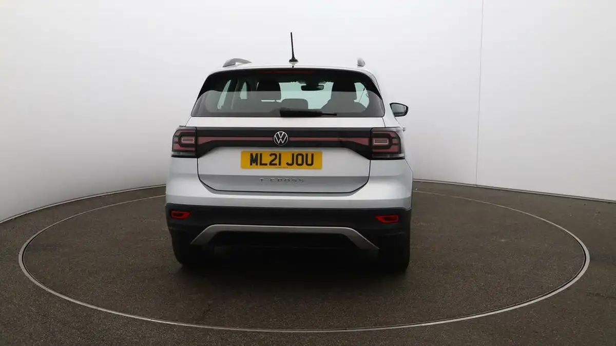 2021-volkswagen-t-cross-10-tsi-se-115ps-big-48