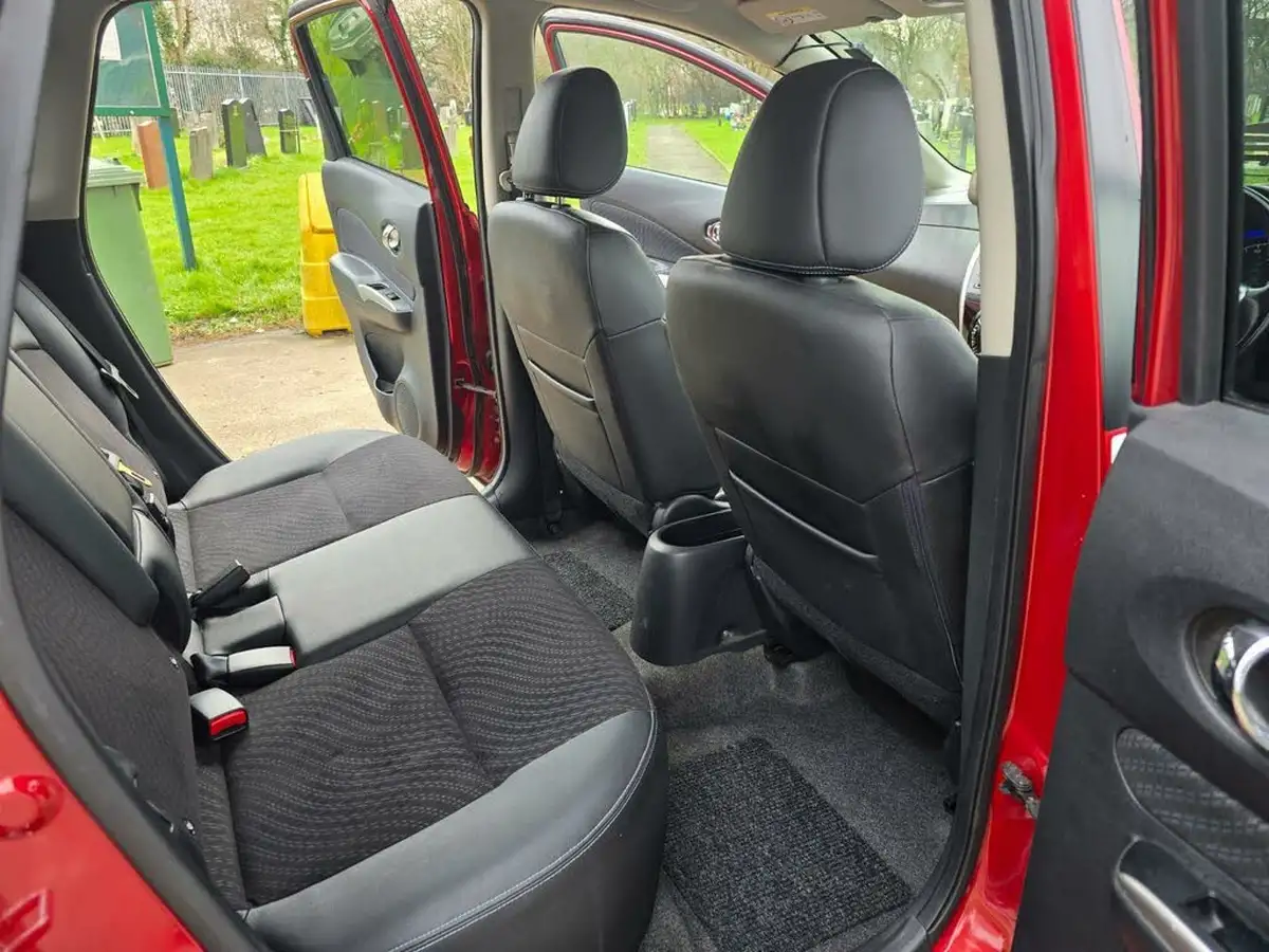 2014-nissan-note-12-tekna-cvt-big-22