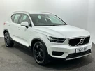 2020-volvo-xc40-20td-d3-momentum-geartronic-small-0