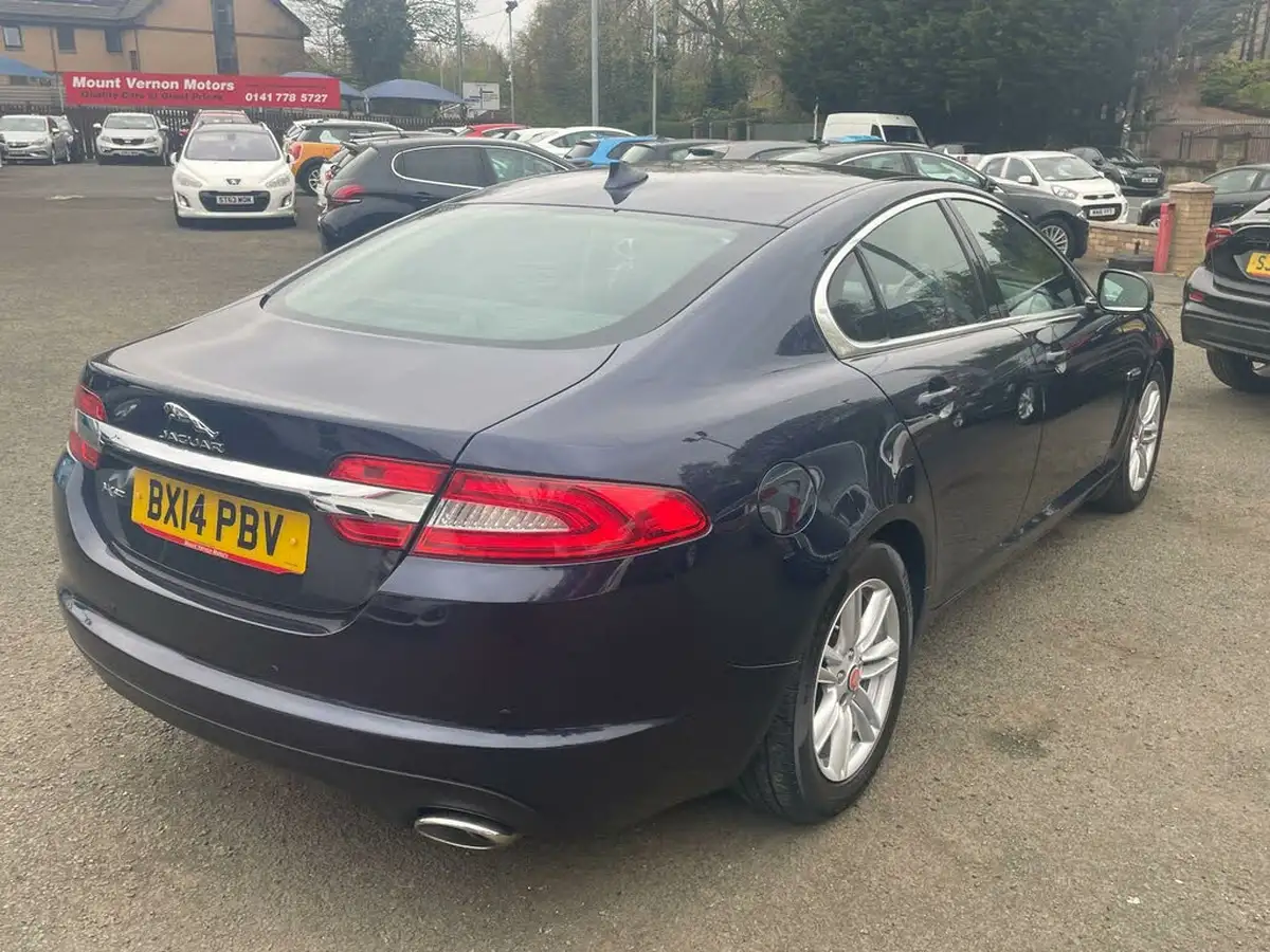 2014-jaguar-xf-22td-premium-luxury-163ps-saloon-4d-big-5