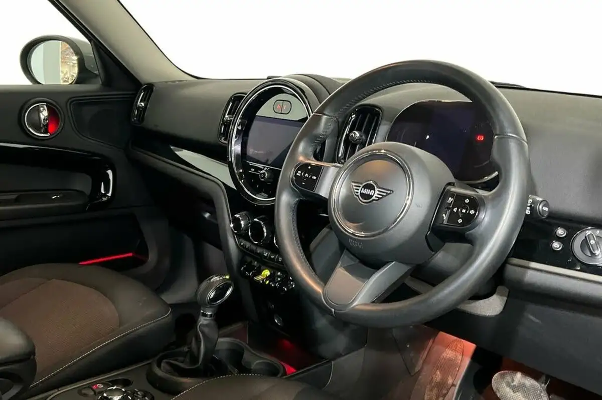 2021-mini-countryman-15-cooper-s-e-phev-classic-comfort-big-6
