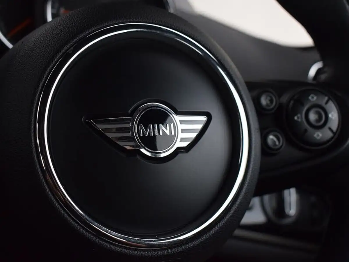 2017-mini-countryman-15-cooper-s-e-phev-ss-big-19