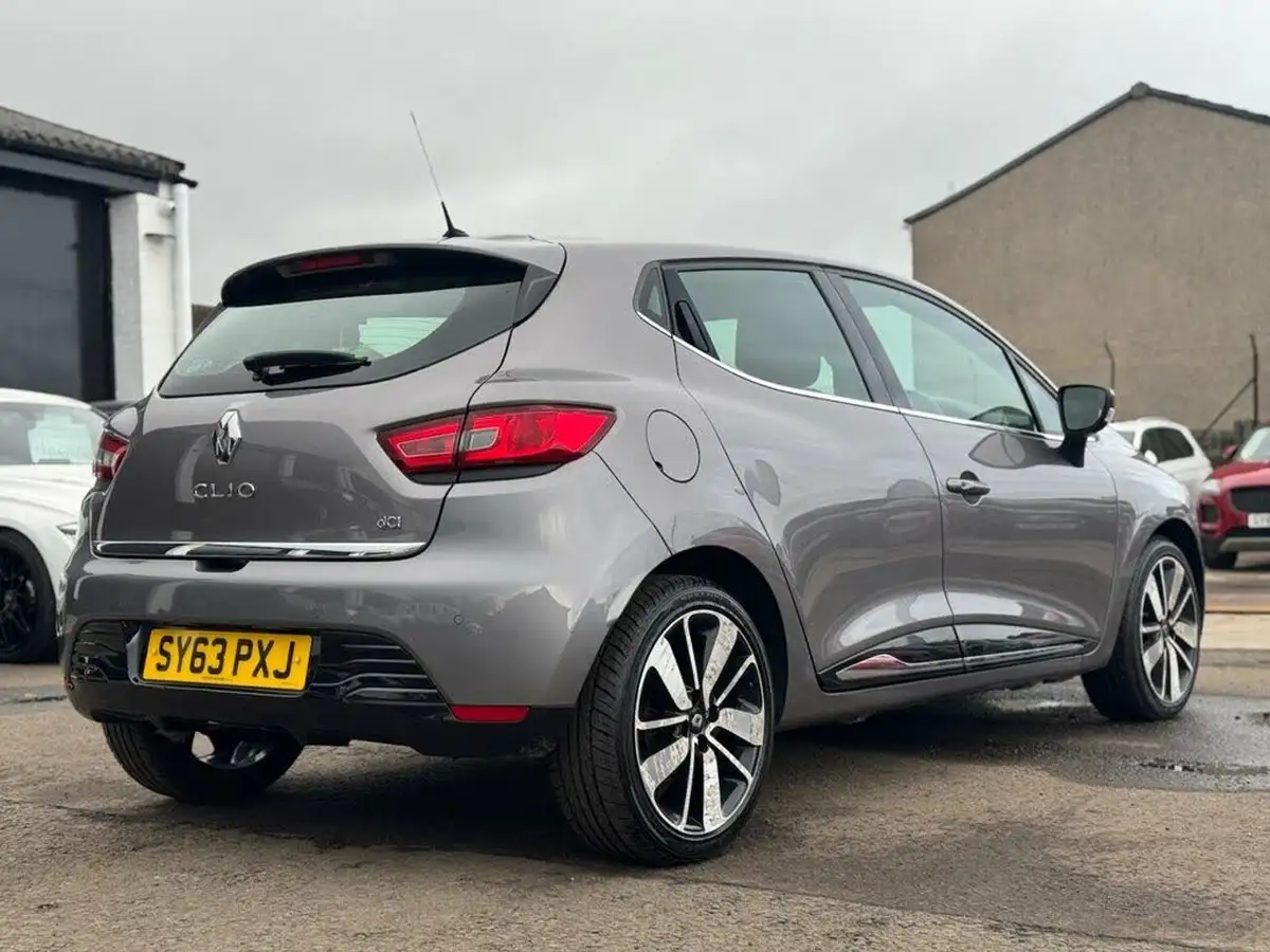 2013-renault-clio-15dci-dynamique-s-medianav-edc-auto-big-6