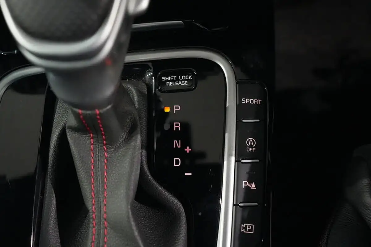 2021-kia-pro-ceed-16-t-gdi-gt-big-38