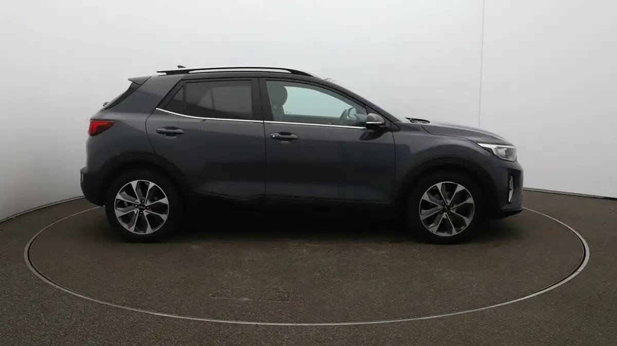 2022-kia-stonic-10-t-gdi-connect-big-41