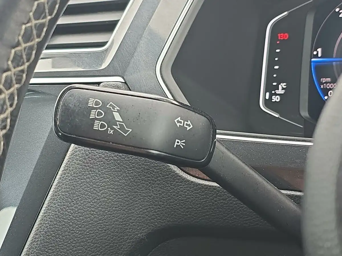 2019-volkswagen-tiguan-20-tsi-sel-190ps-dsg-big-19