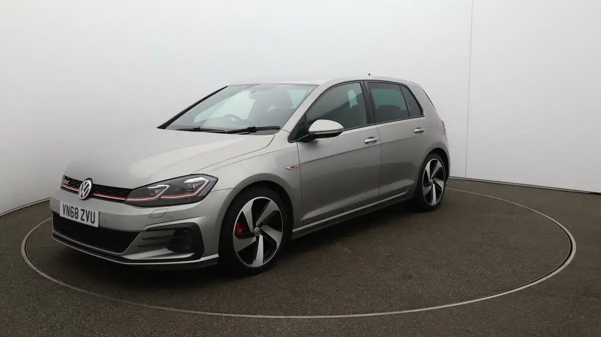 2018-volkswagen-golf-20-tsi-gti-performance-5d-dsg-big-61