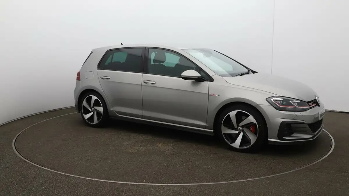 2018-volkswagen-golf-20-tsi-gti-performance-5d-dsg-big-37