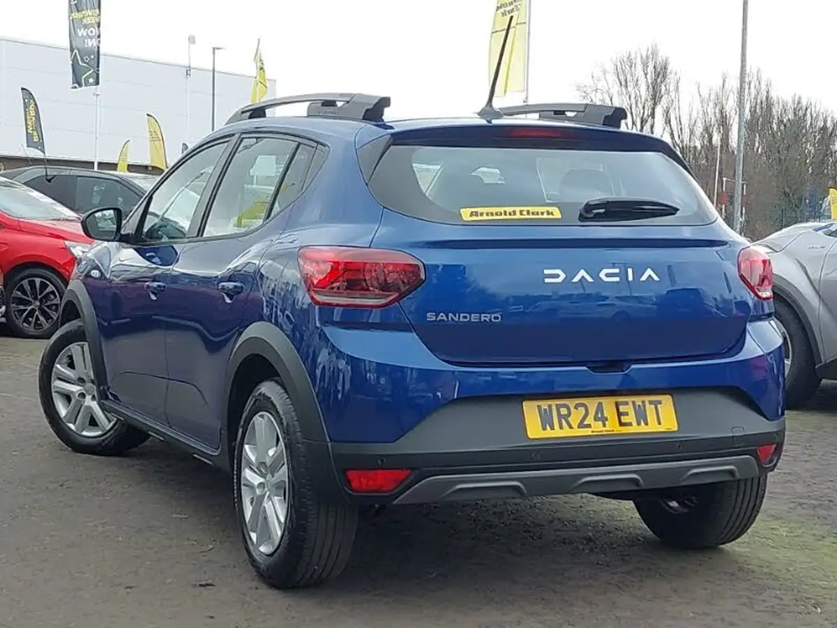 2024-dacia-sandero-stepway-10-tce-expression-90bhp-big-1