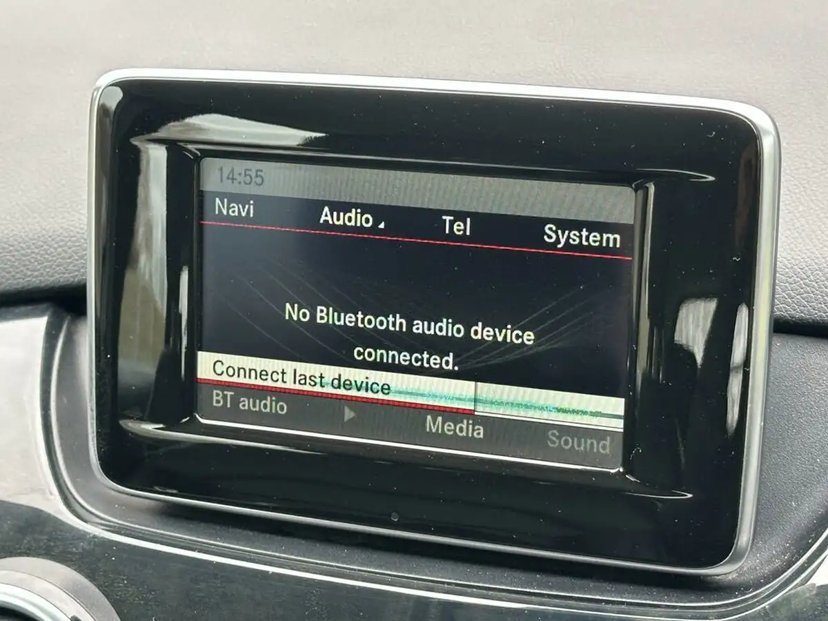 2014-mercedes-benz-b-class-18-cdi-b200-se-18cdi-136bhp-big-14