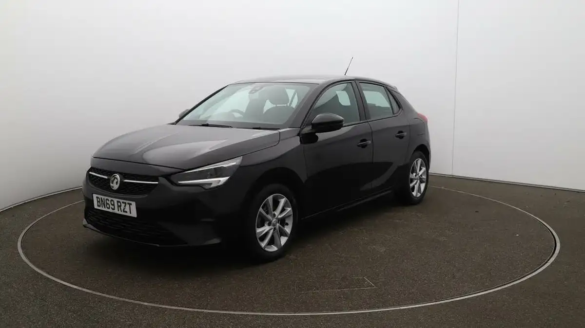 2020-vauxhall-corsa-12i-se-big-3