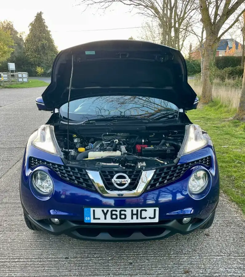 2016-nissan-juke-12-tekna-ss-big-20