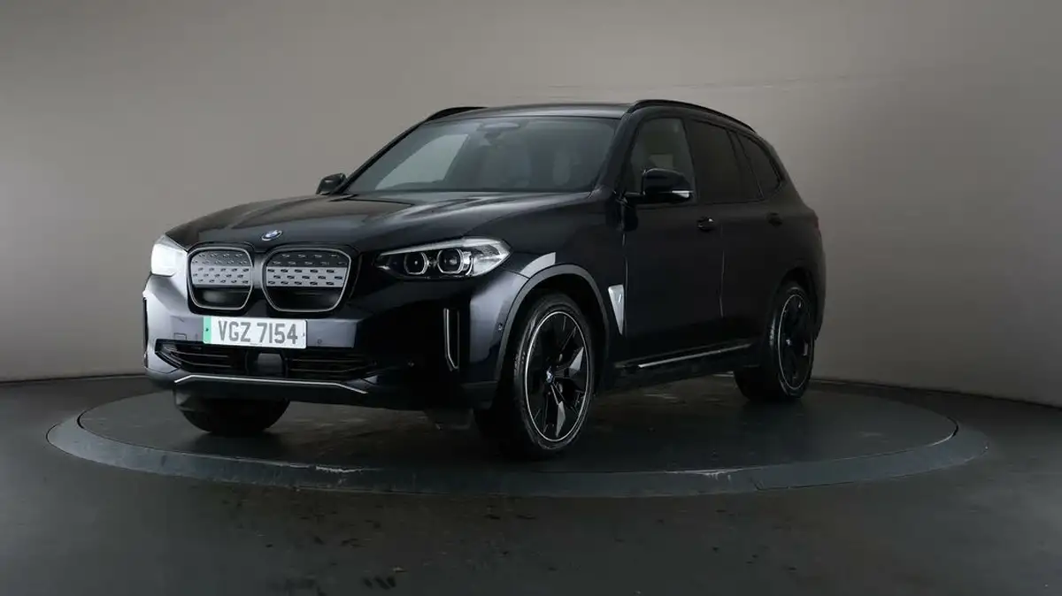 2021-bmw-ix3-e-premier-edition-big-37