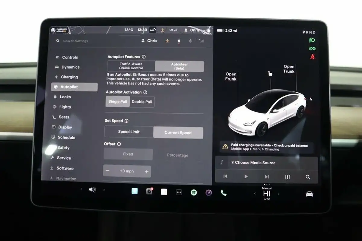 2021-tesla-model-3-e-long-range-4x4-big-35