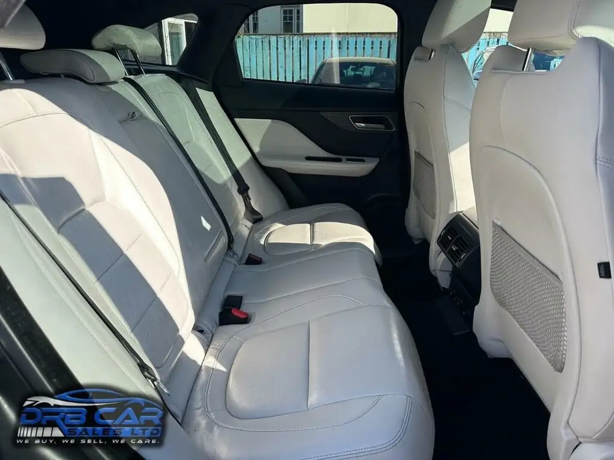 2016-jaguar-f-pace-30td-1st-edition-big-22