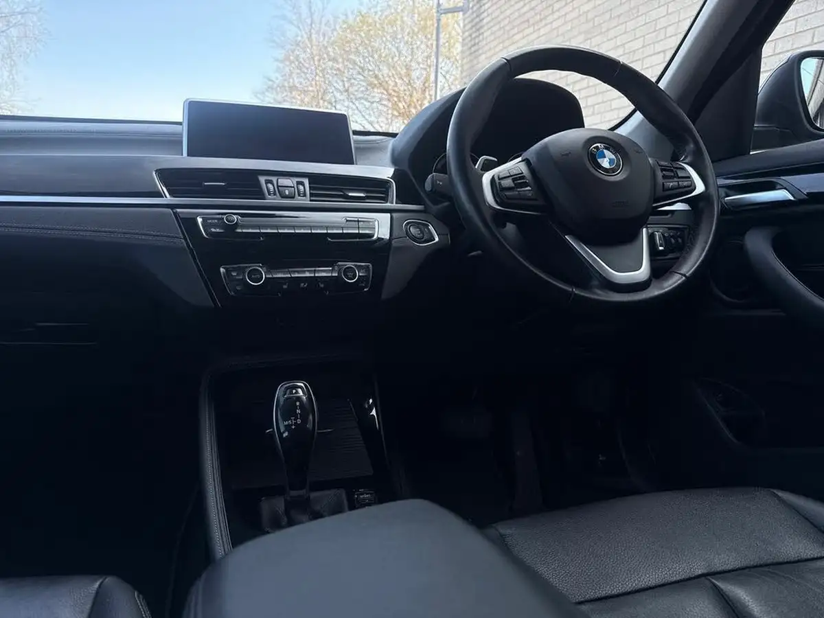 2019-bmw-x1-big-39