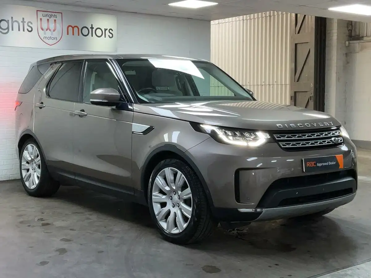 2017-land-rover-discovery-30td6-hse-luxury-big-13