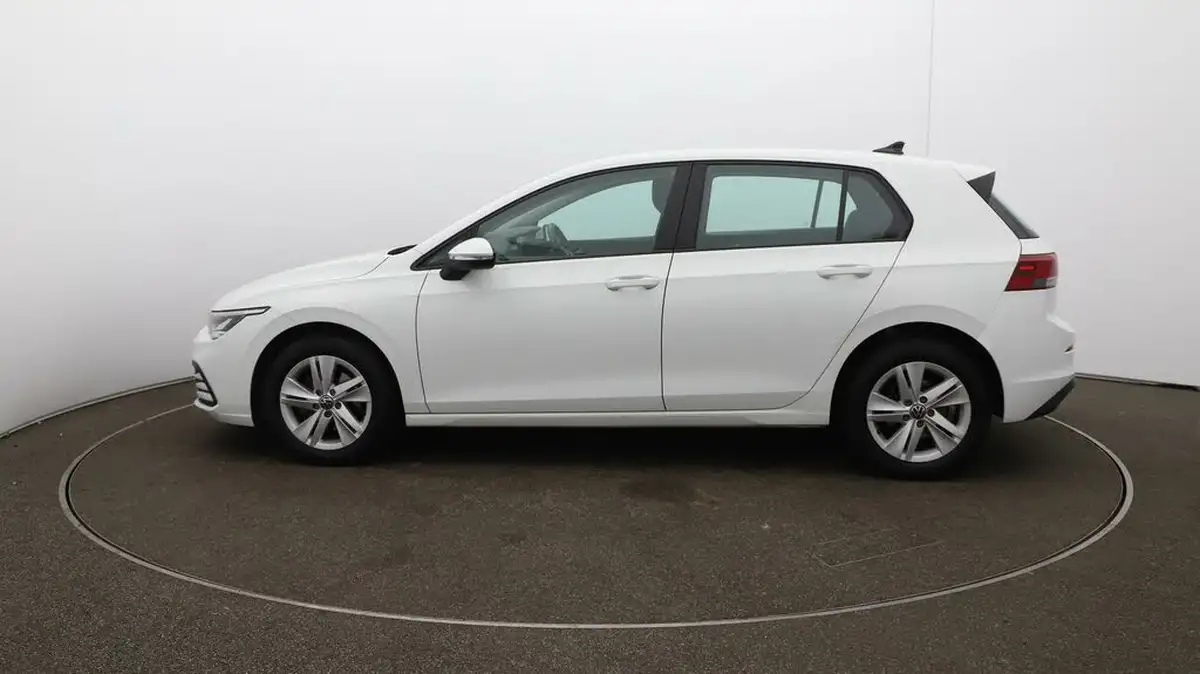 2021-volkswagen-golf-15-tsi-life-130ps-hatchback-big-55