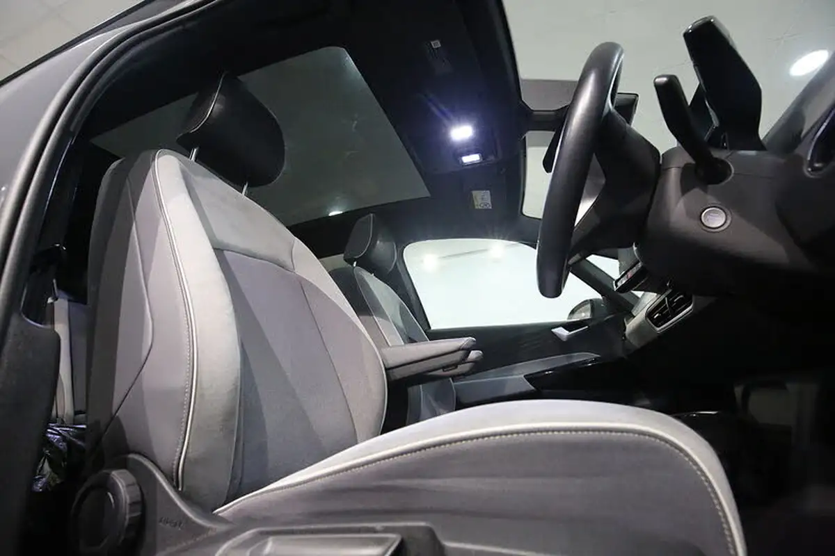 2021-volkswagen-id3-e-family-145ps-big-15
