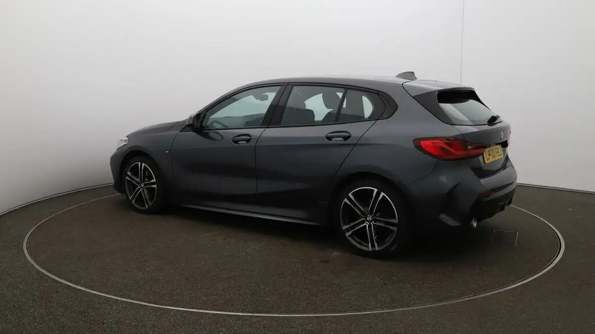 2021-bmw-1-series-15td-116d-m-sport-lcp-dct-big-29