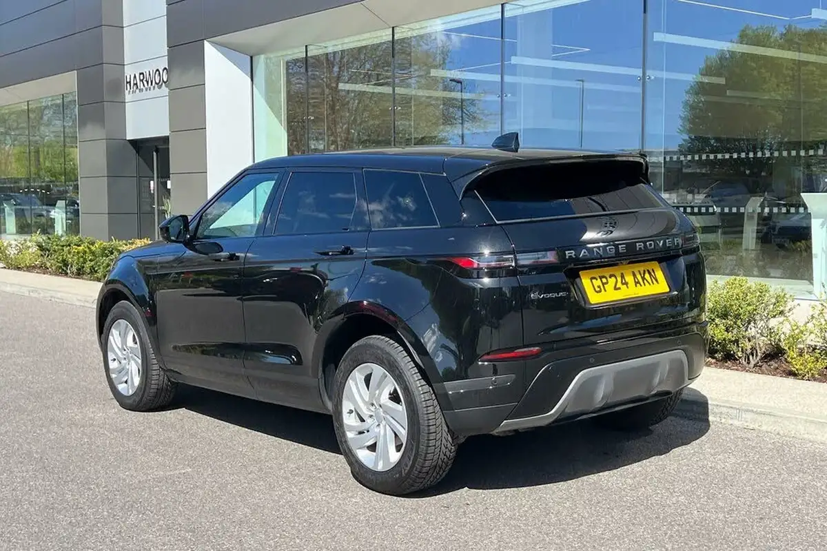 2024-land-rover-range-rover-evoque-20-d200-s-big-11