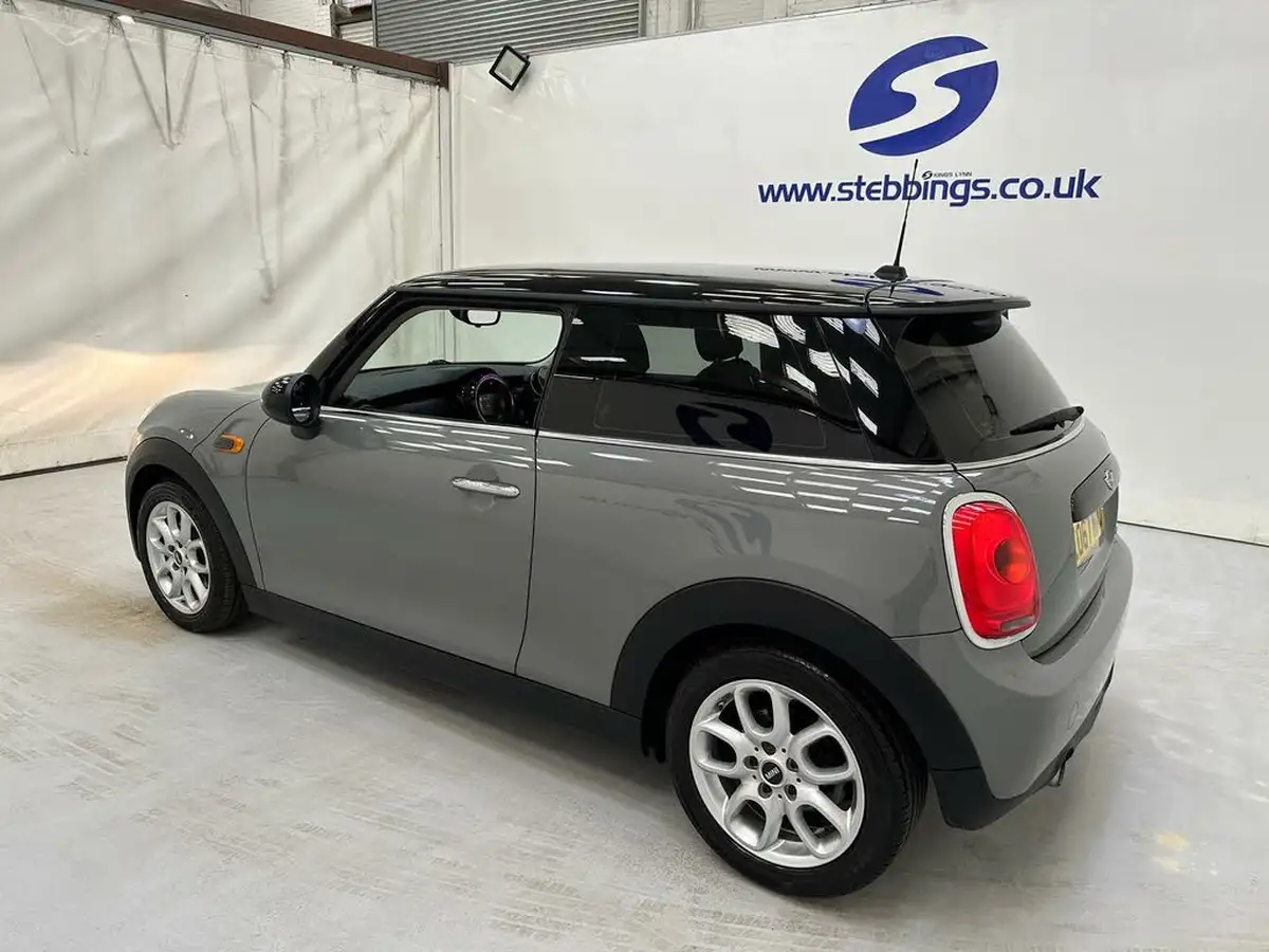 2017-mini-cooper-15-cooper-ss-hatchback-3d-big-4