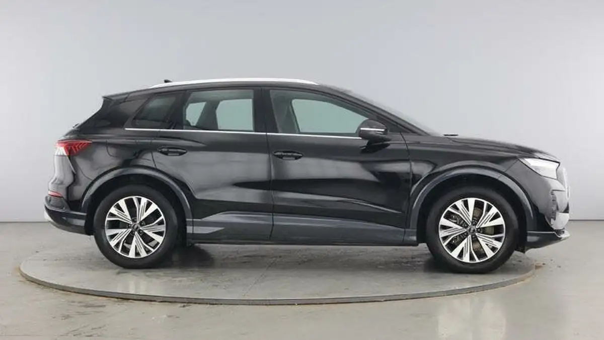 2024-audi-q4-e-tron-45e-sport-station-wagon-auto-big-3