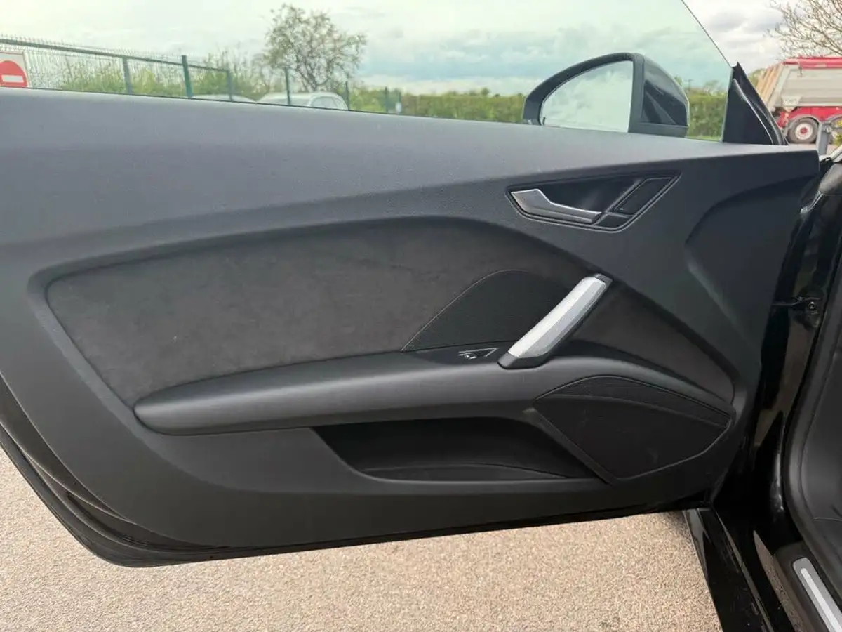2017-audi-tt-coupe-20tdi-ultra-sport-big-18