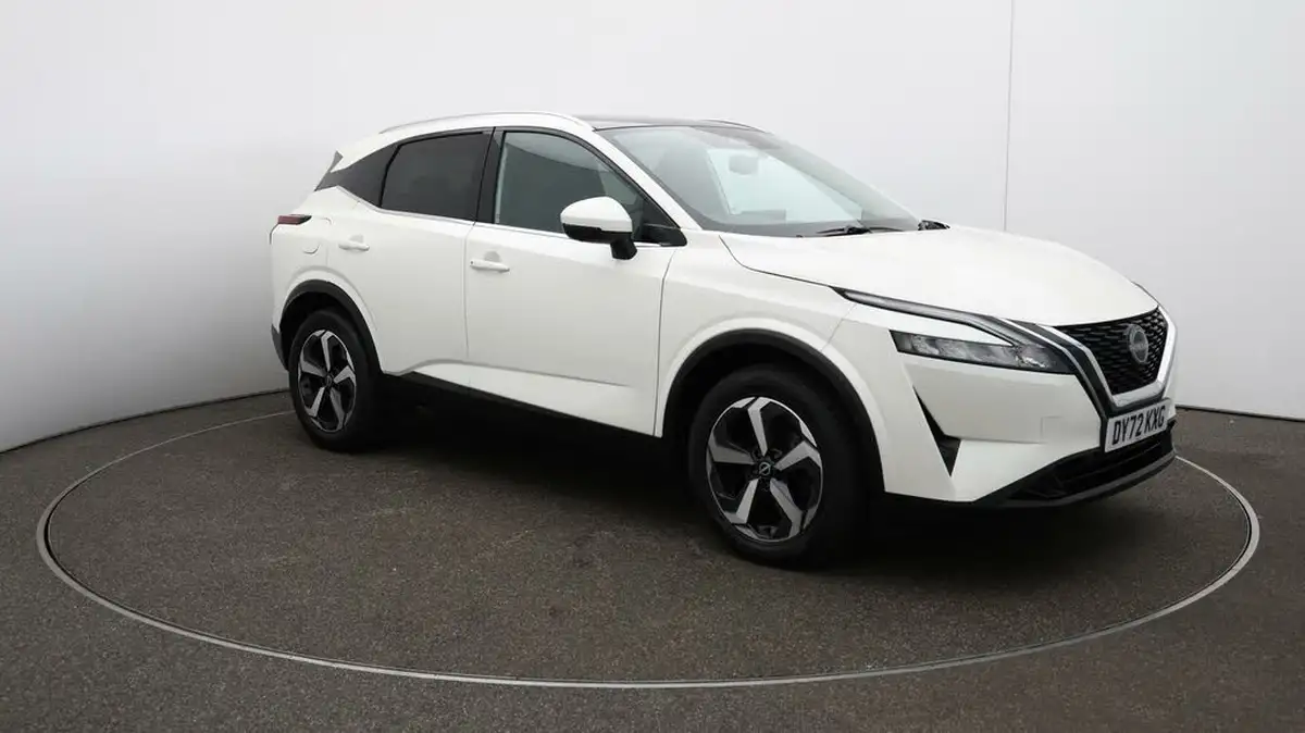 2022-nissan-qashqai-13-dig-t-n-connecta-140ps-big-1