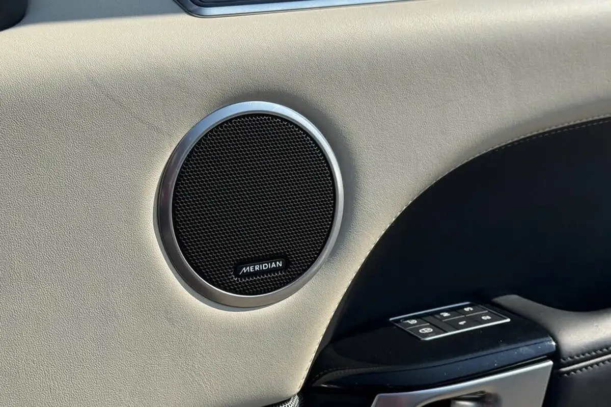 2020-land-rover-range-rover-sport-20-p400e-hse-dynamic-big-4