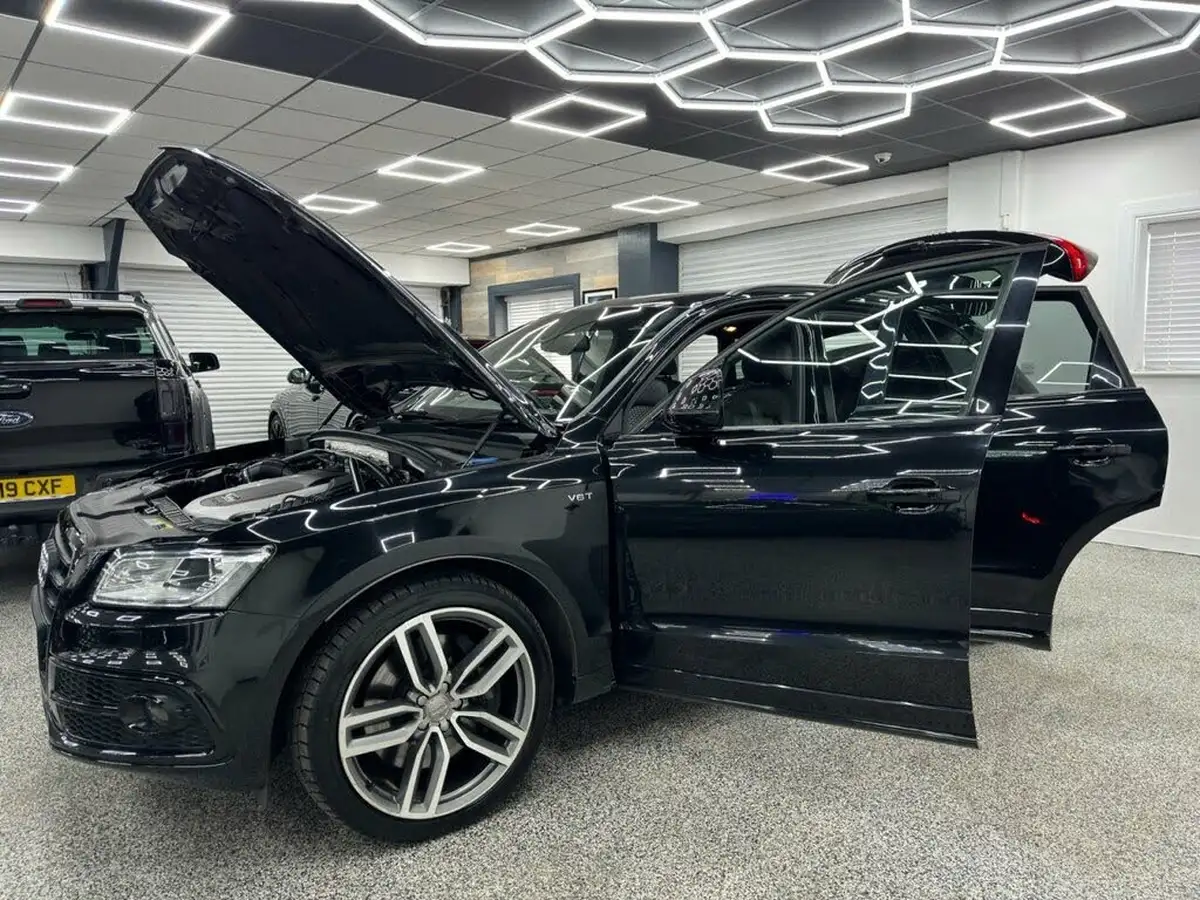 2016-audi-sq5-30-bitdi-quattro-30bitdi-339ps-plus-big-15