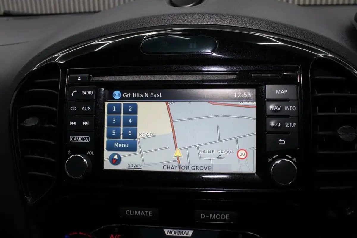 2018-nissan-juke-16-tekna-117ps-1598cc-xtronic-cvt-big-27