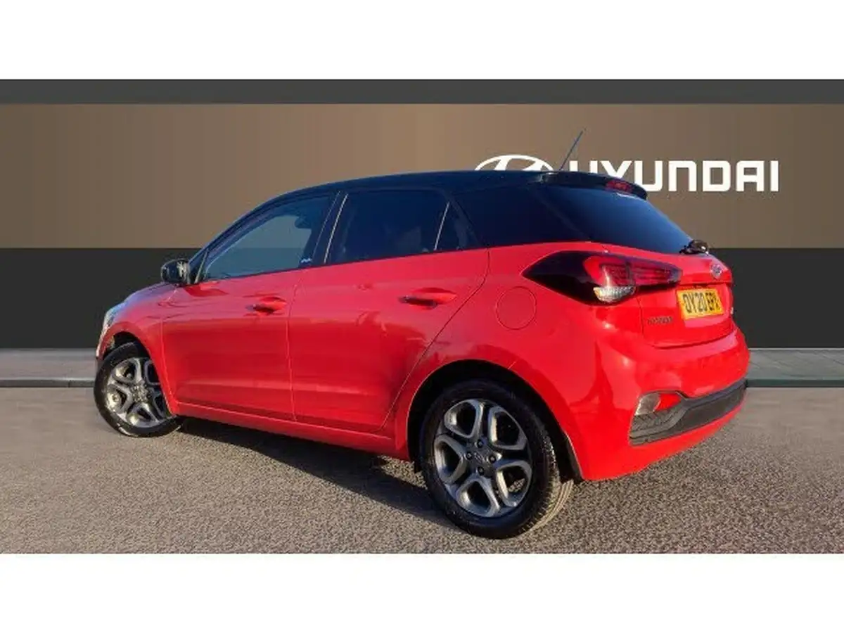 2020-hyundai-i20-12-play-big-1