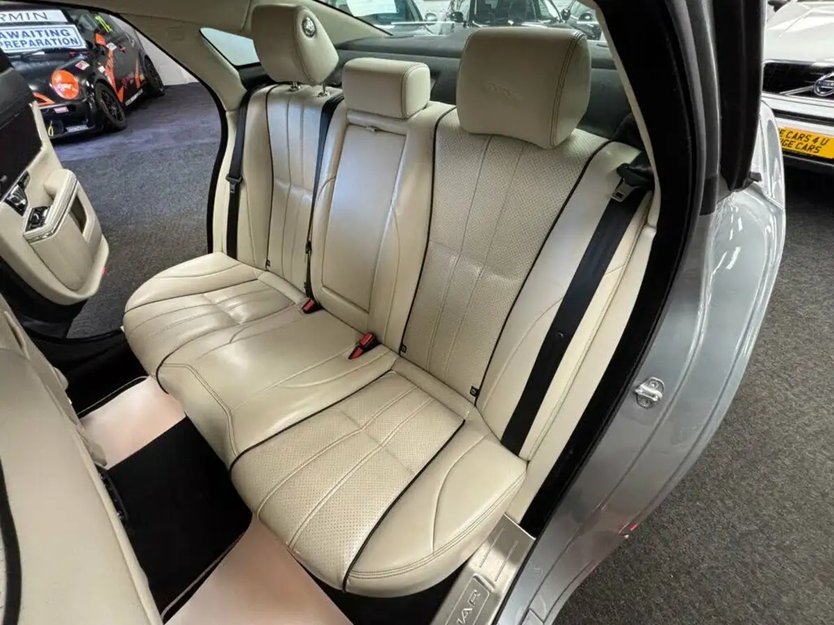 2014-jaguar-xj-series-30td-xj-portfolio-swb-auto-big-36