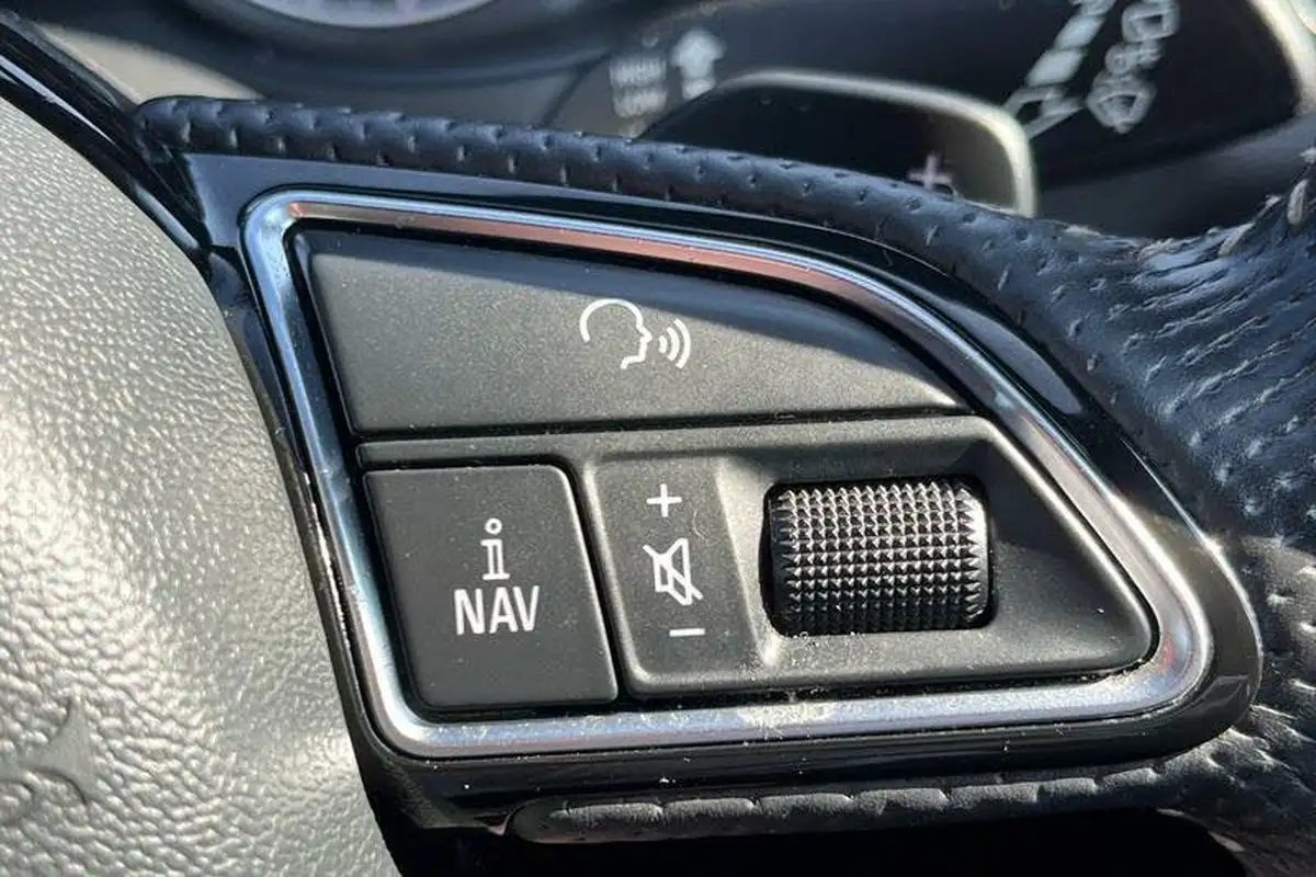 2013-audi-q5-20td-quattro-s-line-plus-177ps-tronic-big-24
