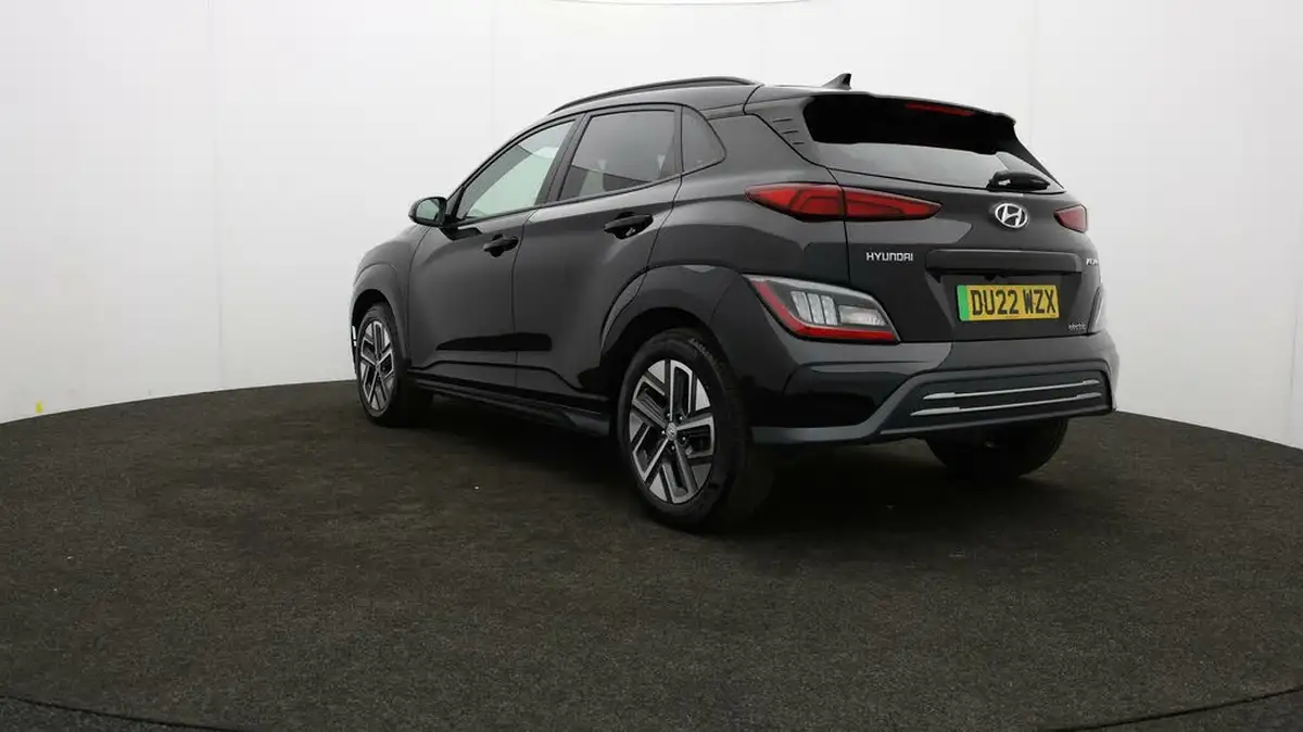 2022-hyundai-kona-e-premium-204ps-64kwh-7kw-obc-big-71