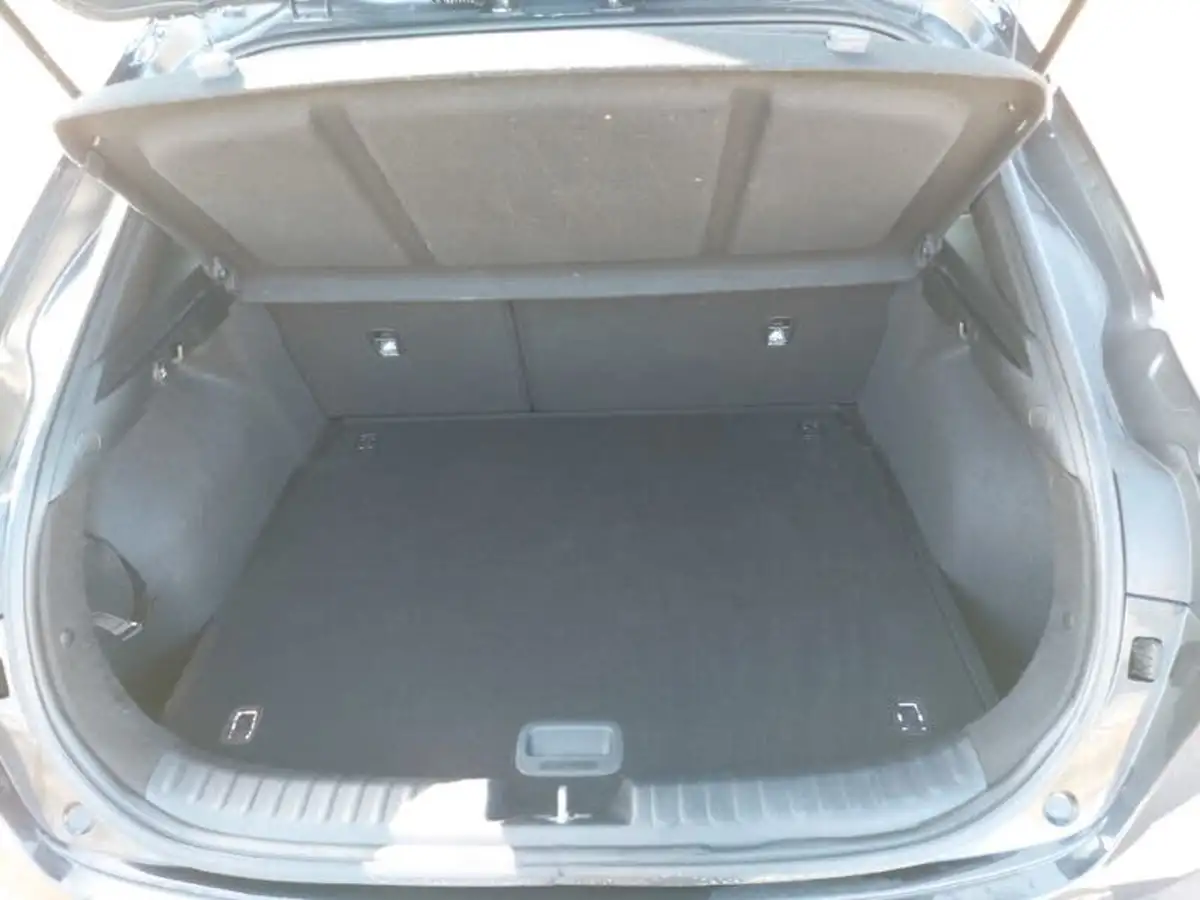 2022-kia-xceed-10-t-gdi-2-big-7