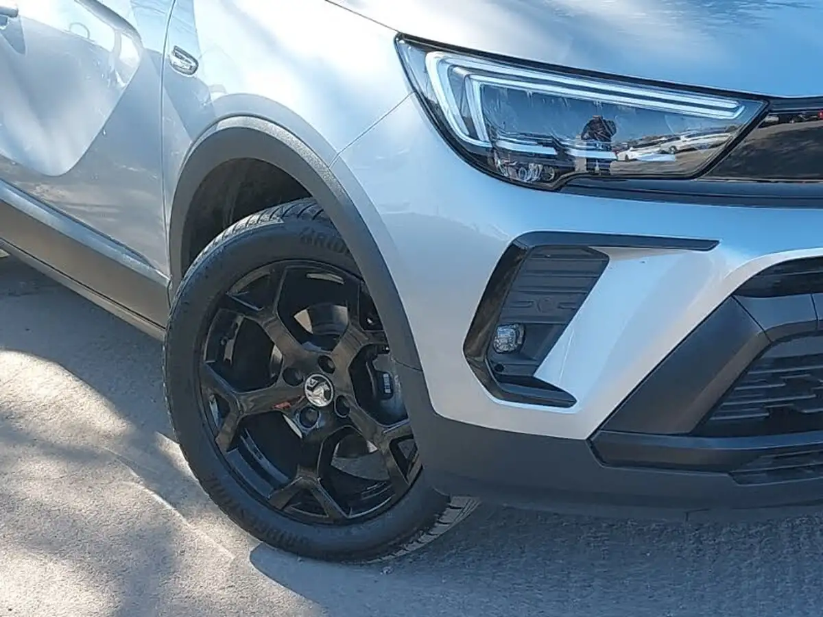 2023-vauxhall-crossland-12-gs-110ps-big-8
