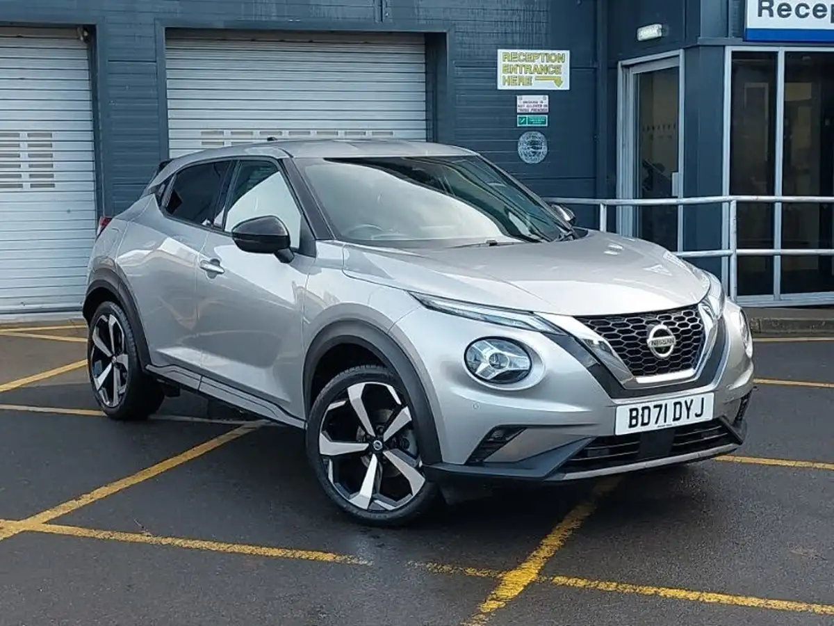 2021-nissan-juke-10-dig-t-tekna-big-0