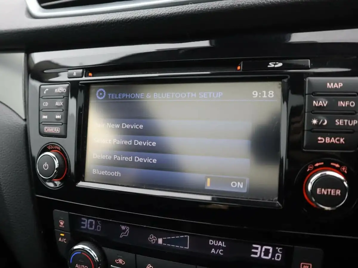 2018-nissan-qashqai-12-dig-t-n-connecta-big-13